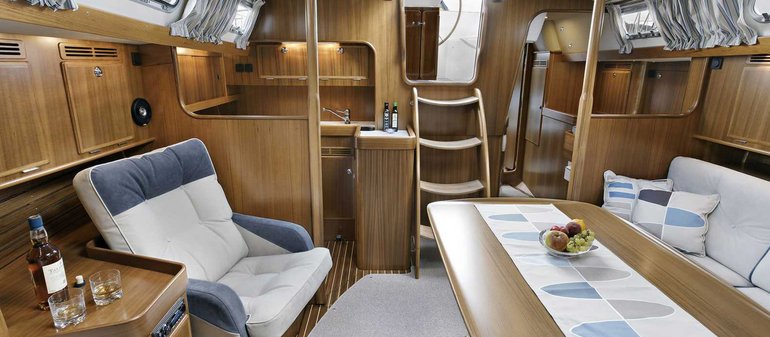Hallberg-Rassy 43 Mk II — 사진 3