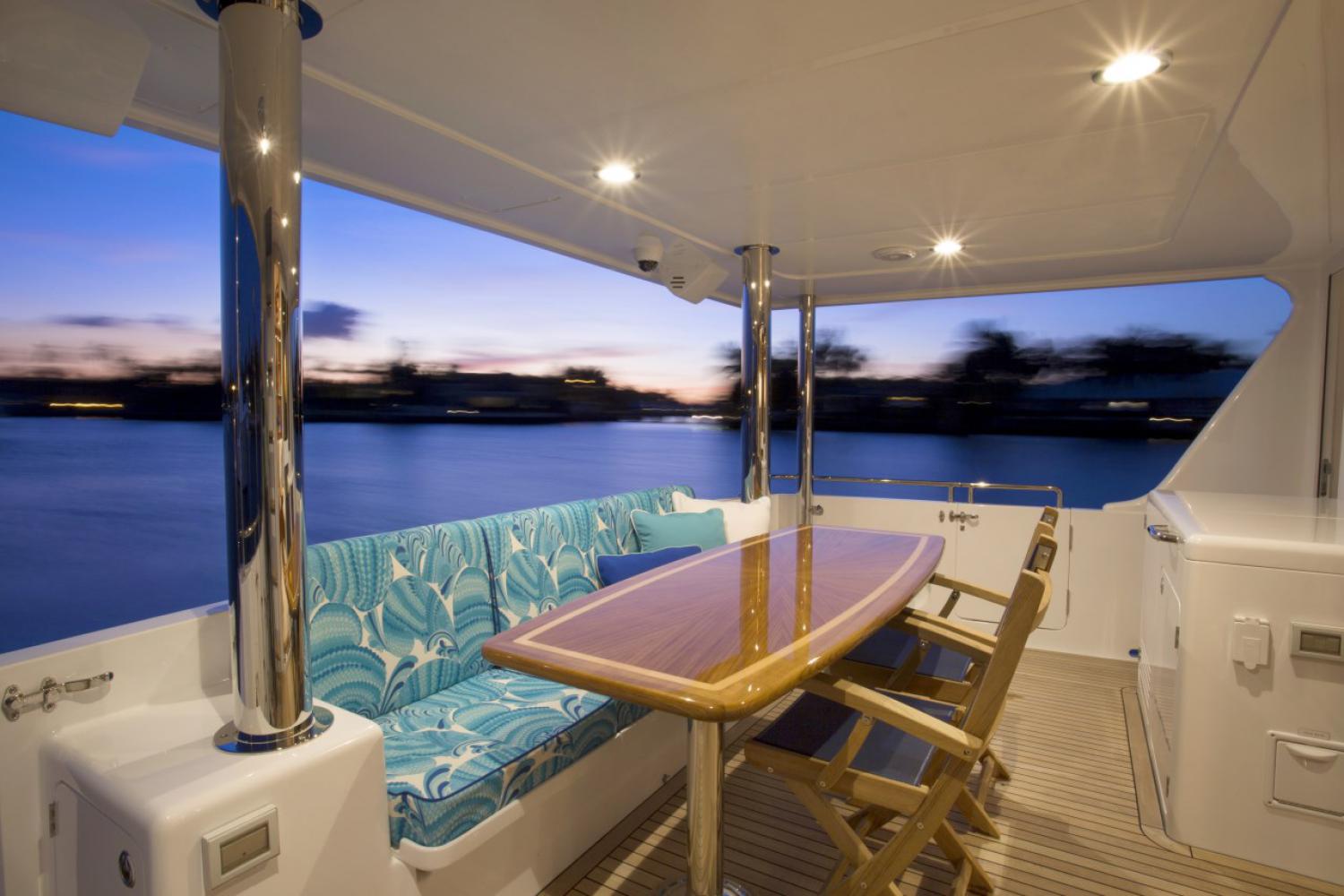 Outer Reef Yachts 650 Motoryacht — photo 5