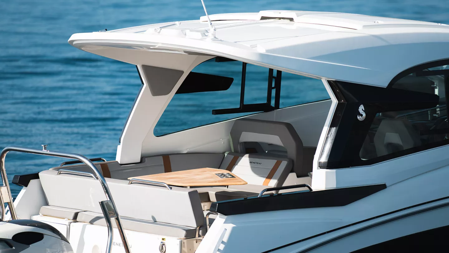 Beneteau Flyer 10 Sport Top — photo 6