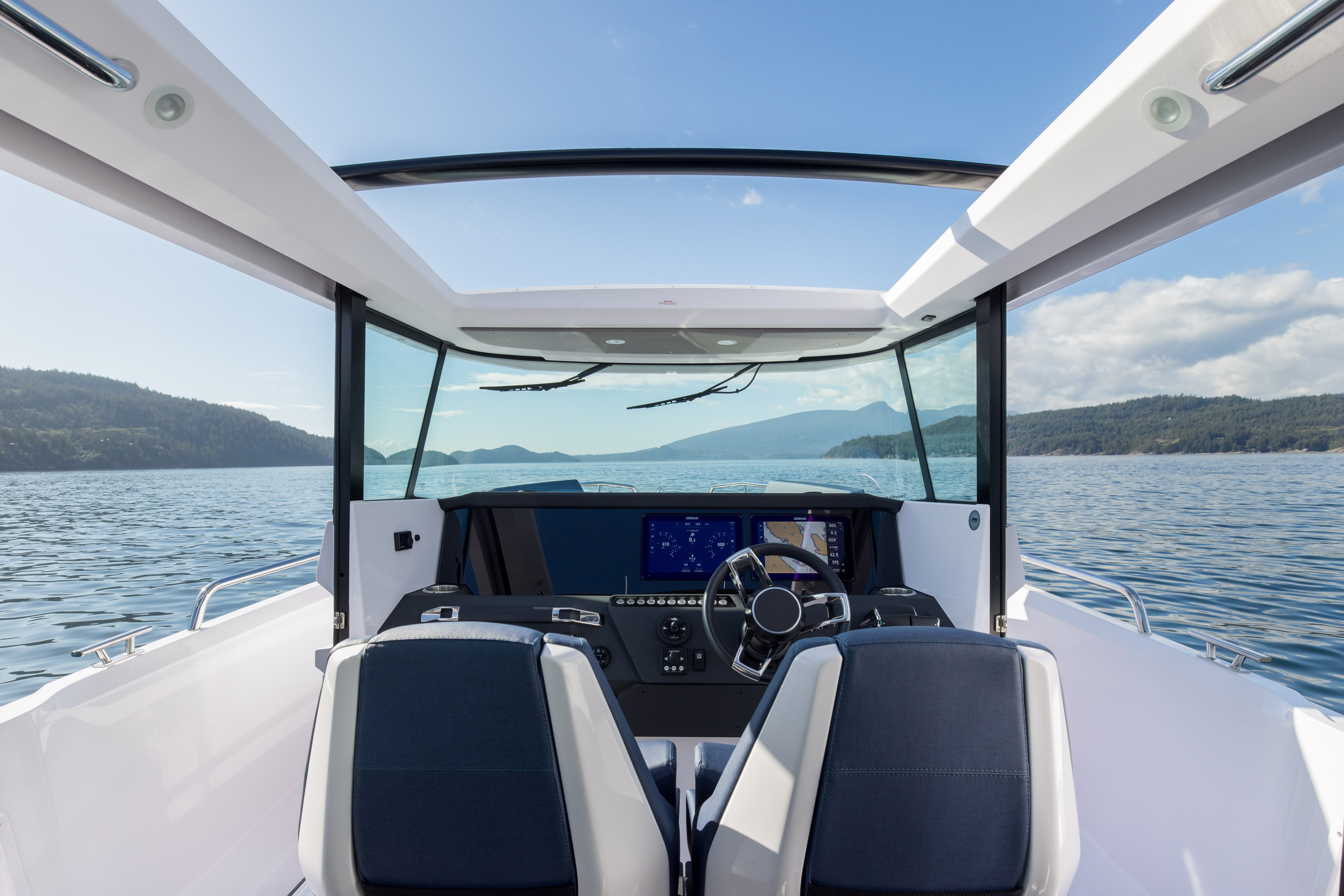 Axopar 29 XC Cross Cabin — photo 6