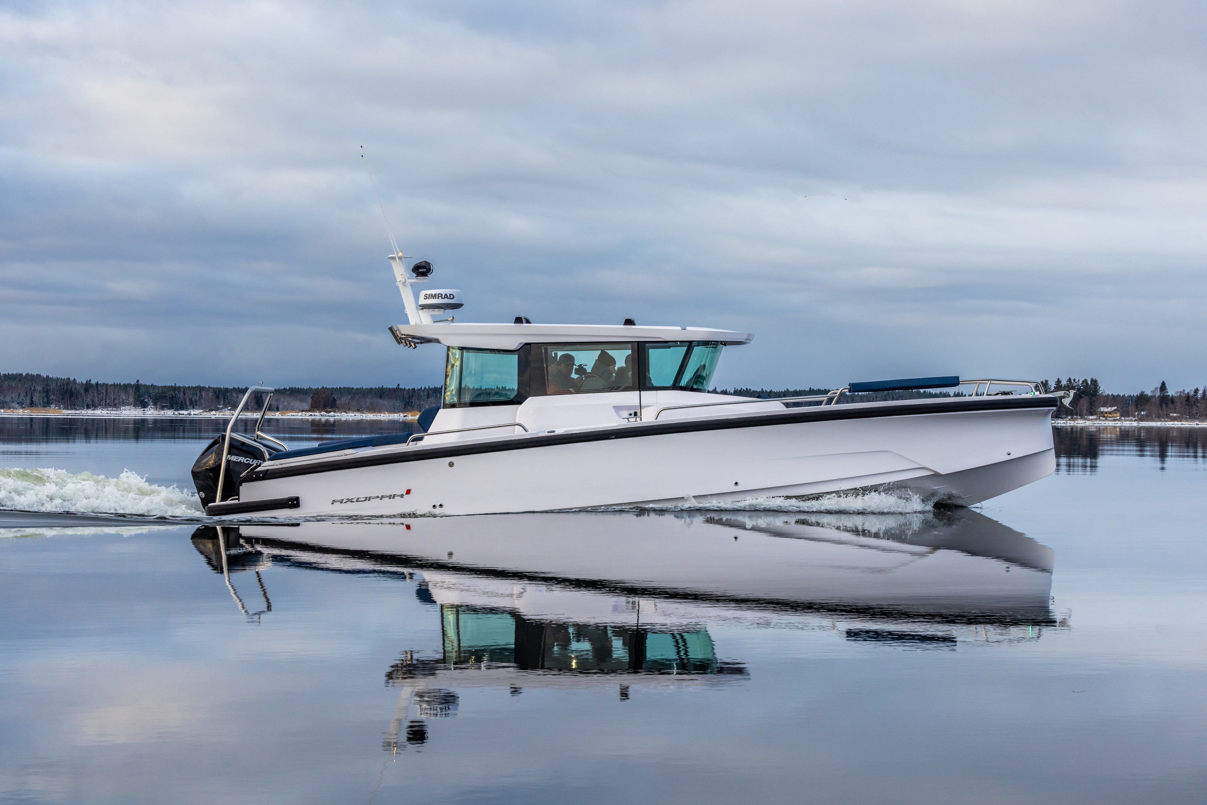 Axopar 29 XC Cross Cabin — photo 2