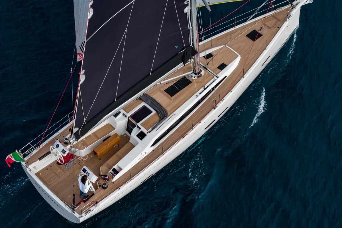 Italia Yachts IY 14.98 — photo 8