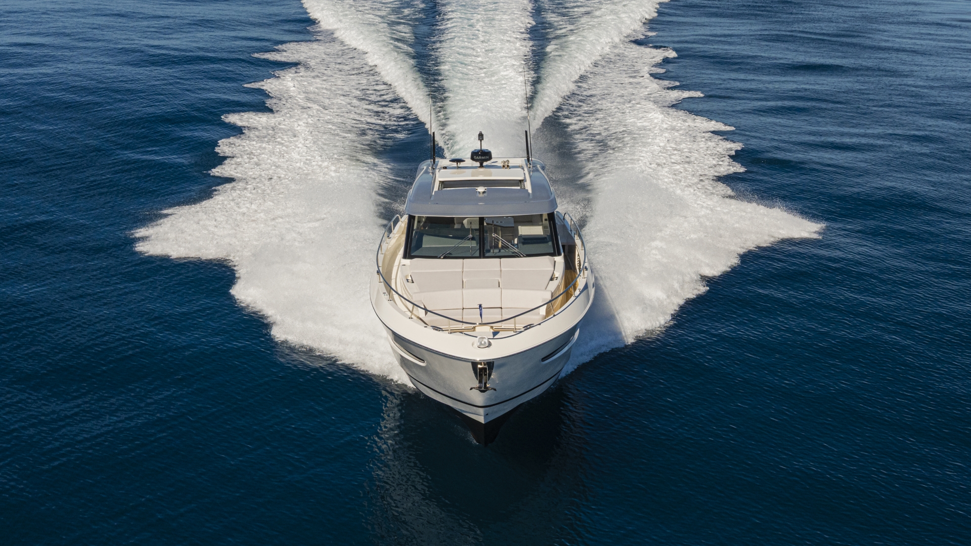 Riviera 4300 Sports Express — photo 8