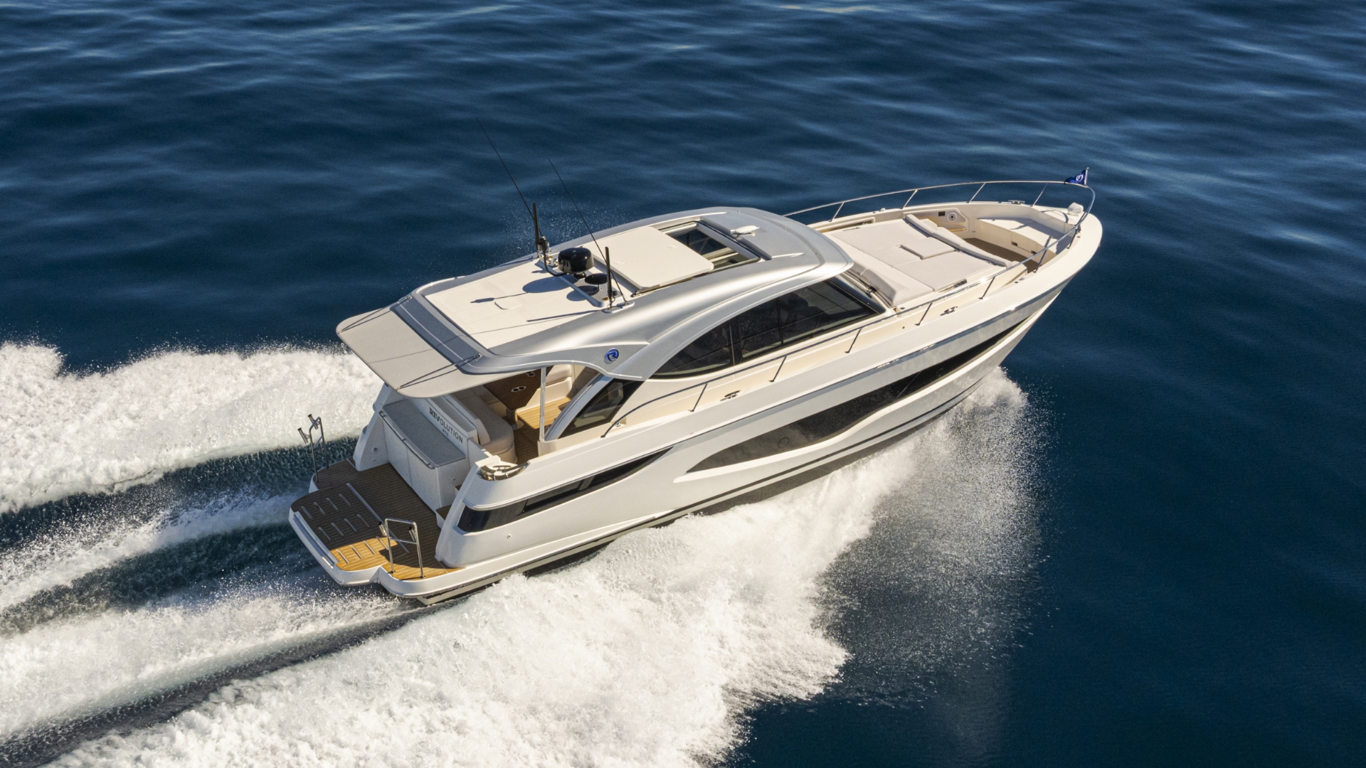 Riviera 4300 Sports Express — photo 7