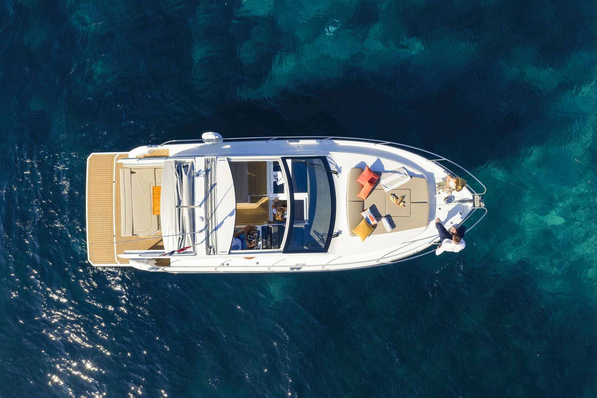 Sealine S335 — photo 3