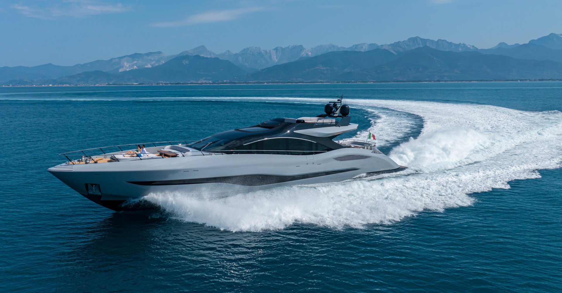 Mangusta 104 REV — photo 2