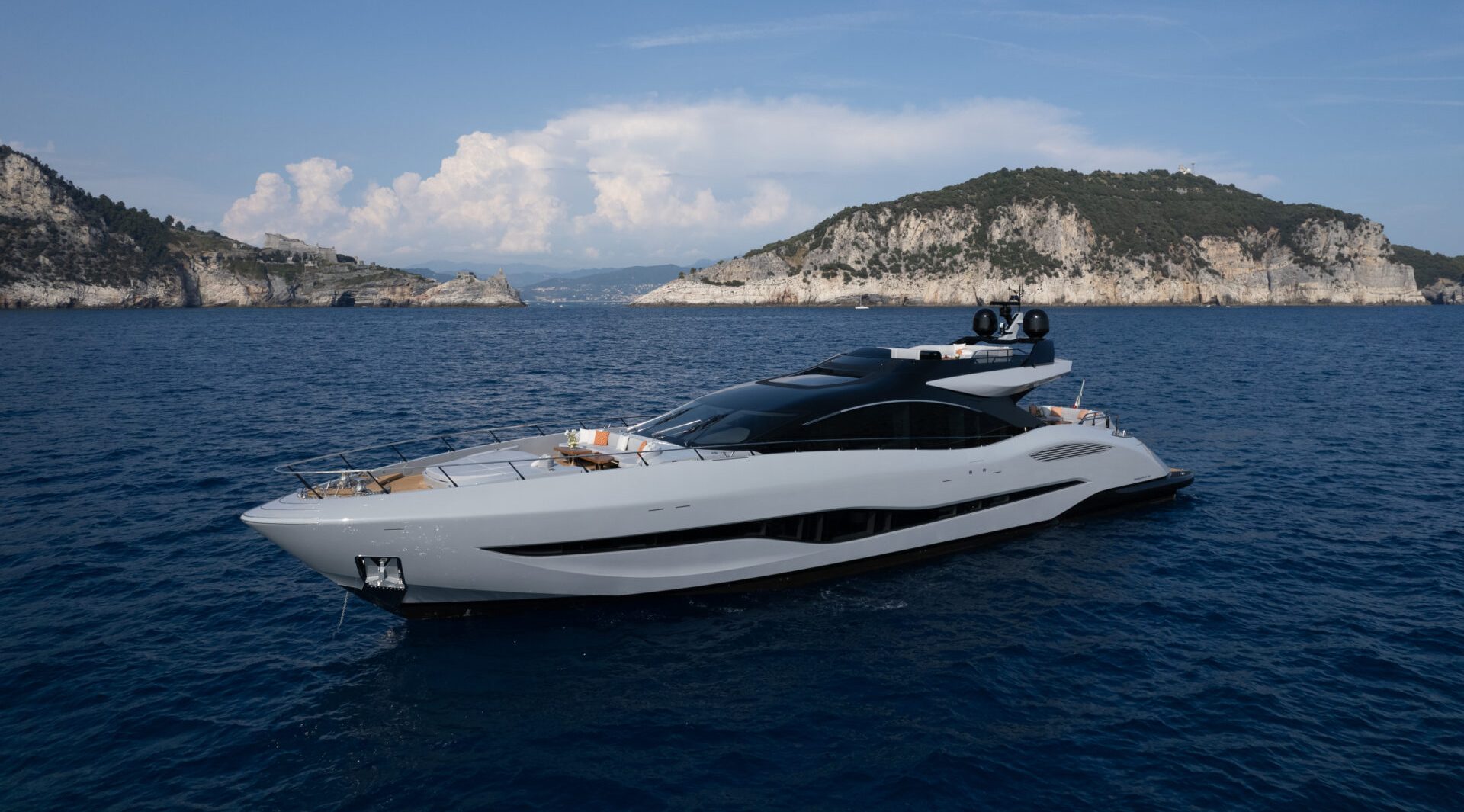 Mangusta 104 REV — photo 8
