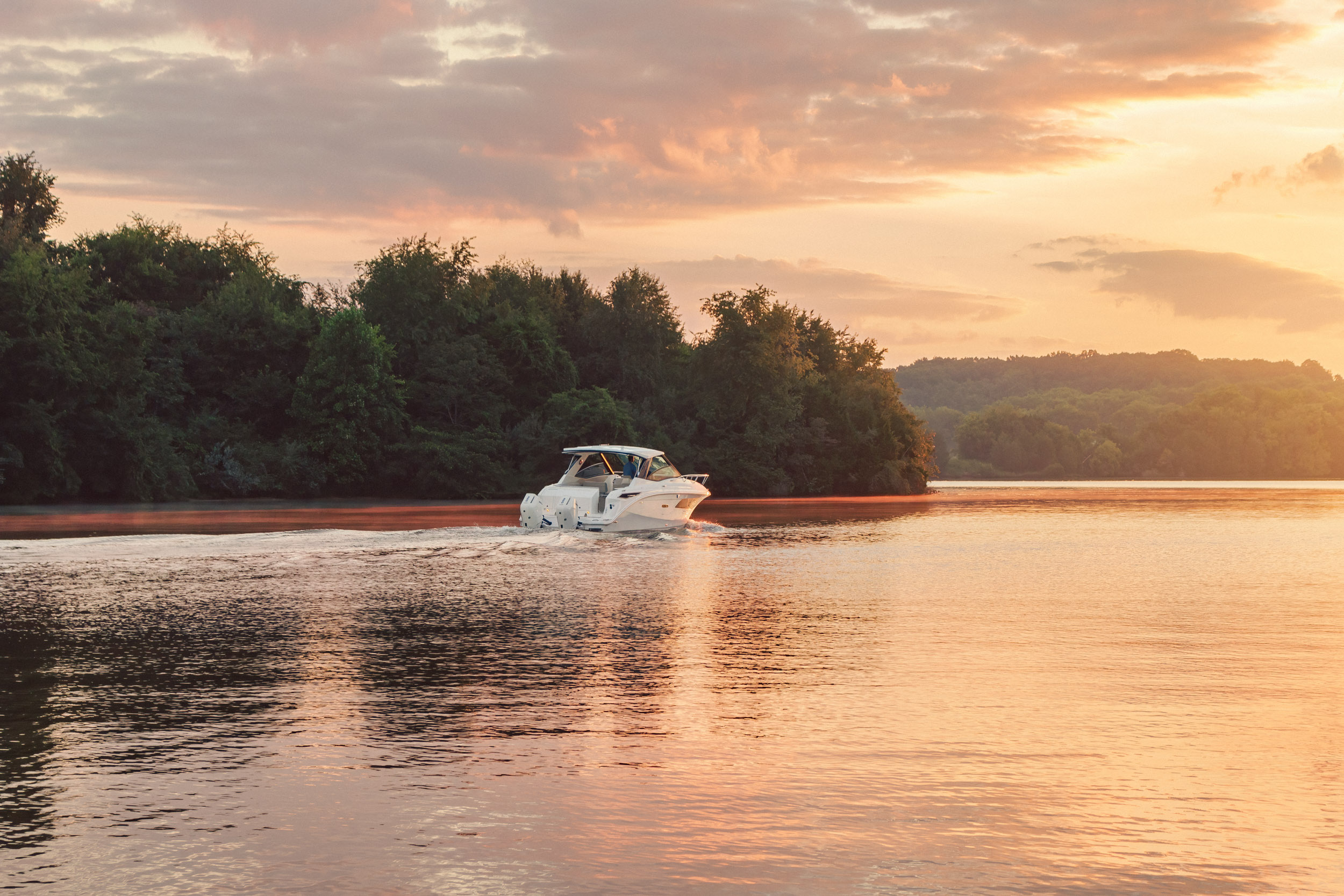 Sea Ray Sundancer 320 Outboard — photo 5