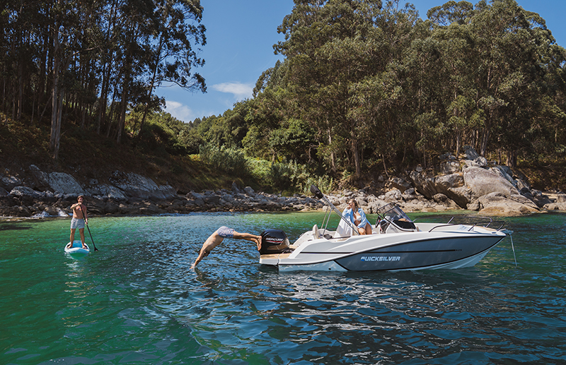 Quicksilver 625 Open — photo 2