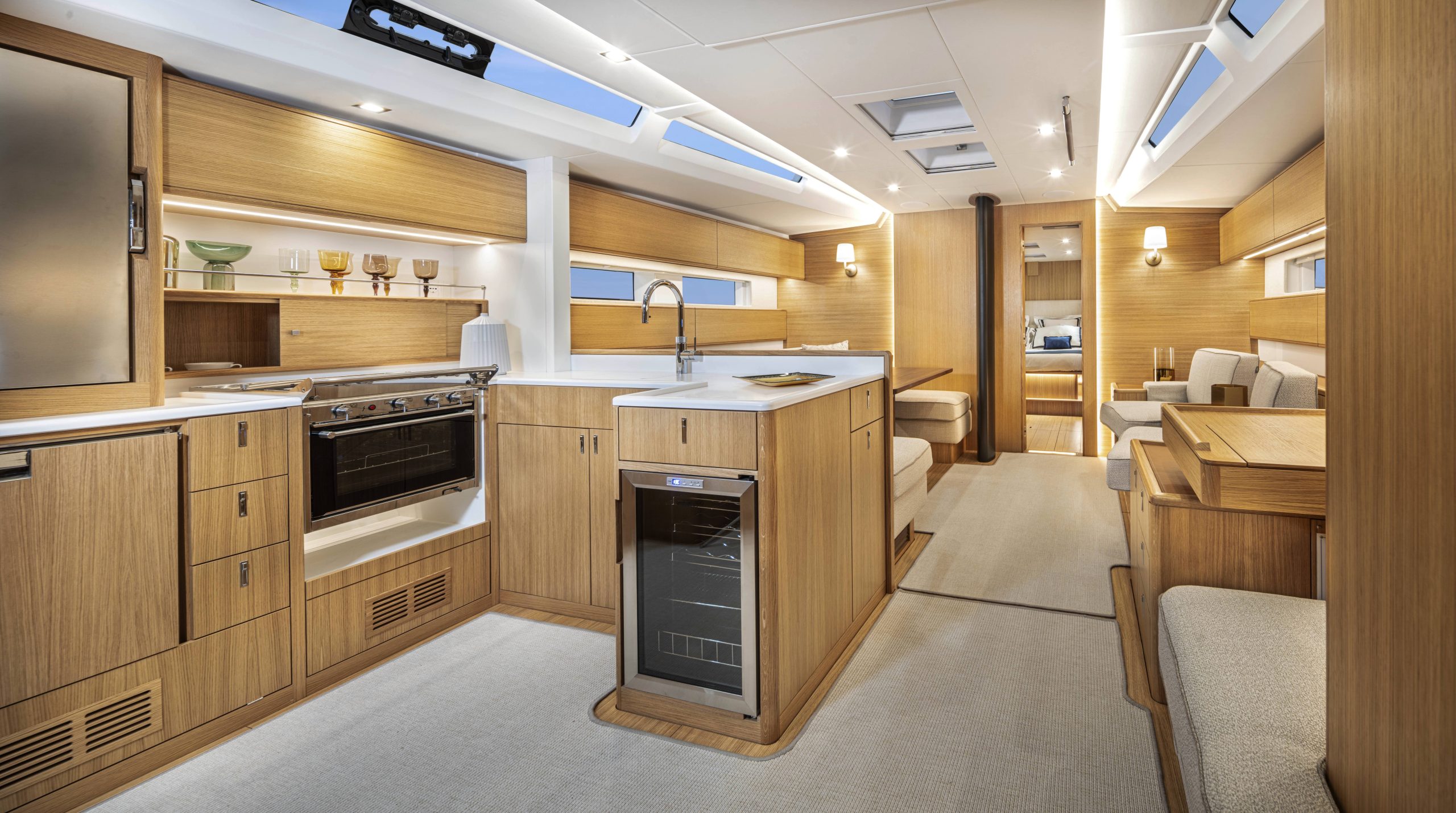 Solaris 55 — photo 10