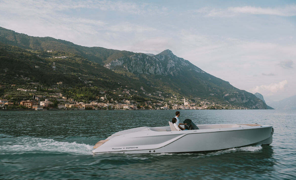 Frauscher x Porsche 850 Fantom Air — photo 2