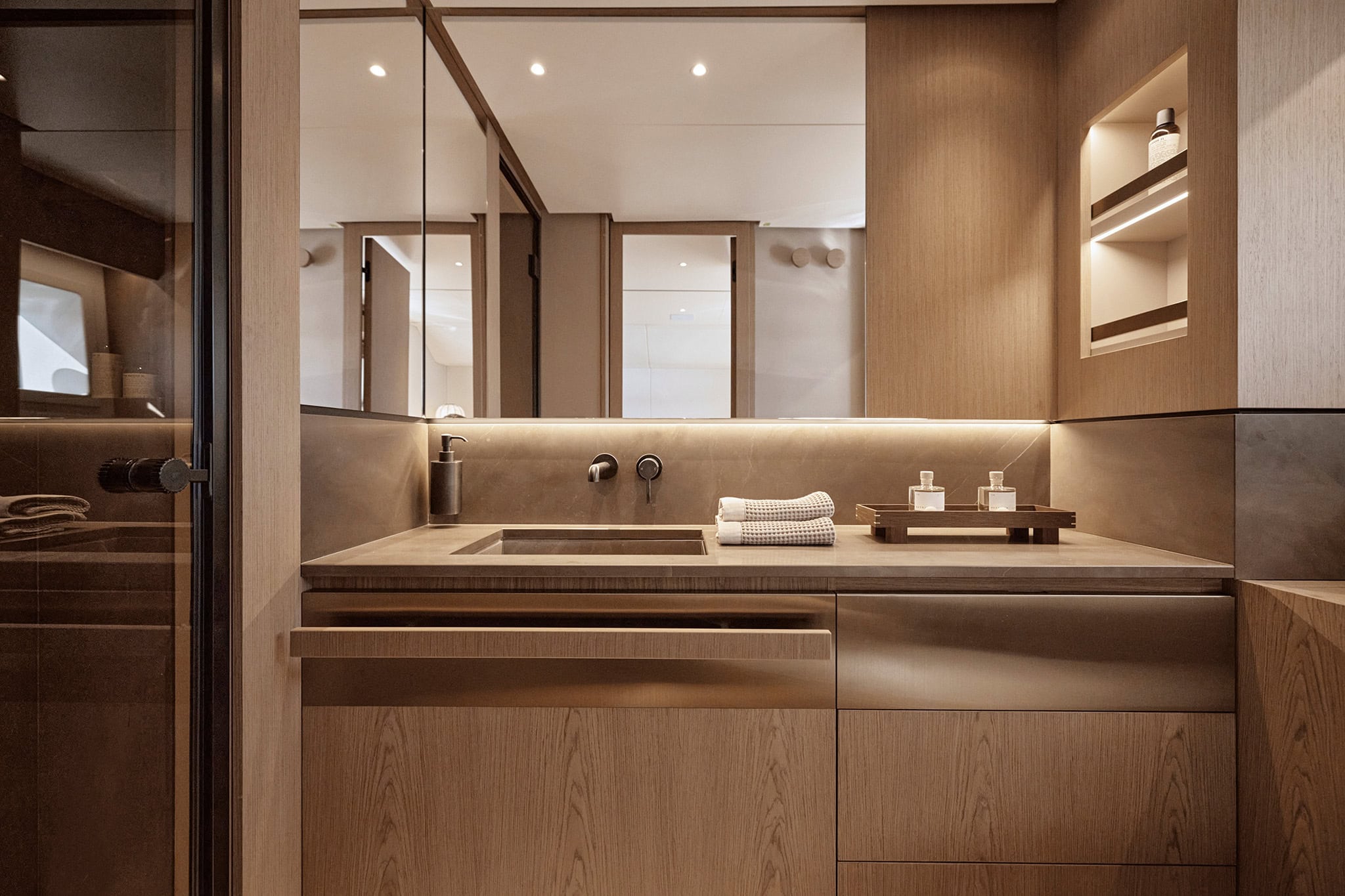 Azimut Fly 70 — photo 12