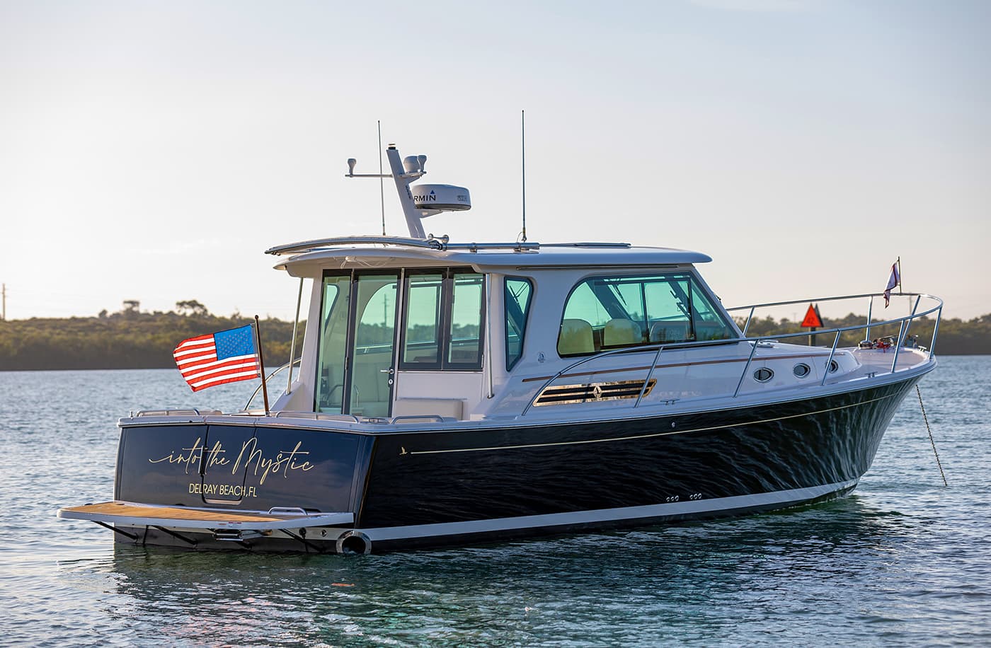 Back Cove Yachts 372 — photo 3