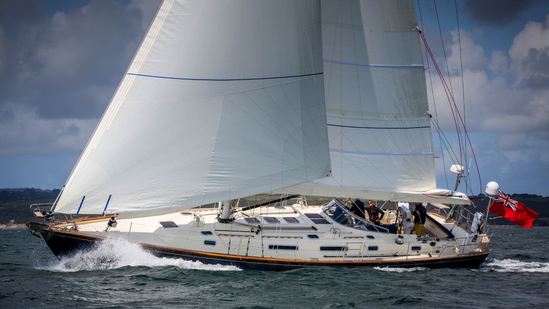 Rustler 57 — photo 1
