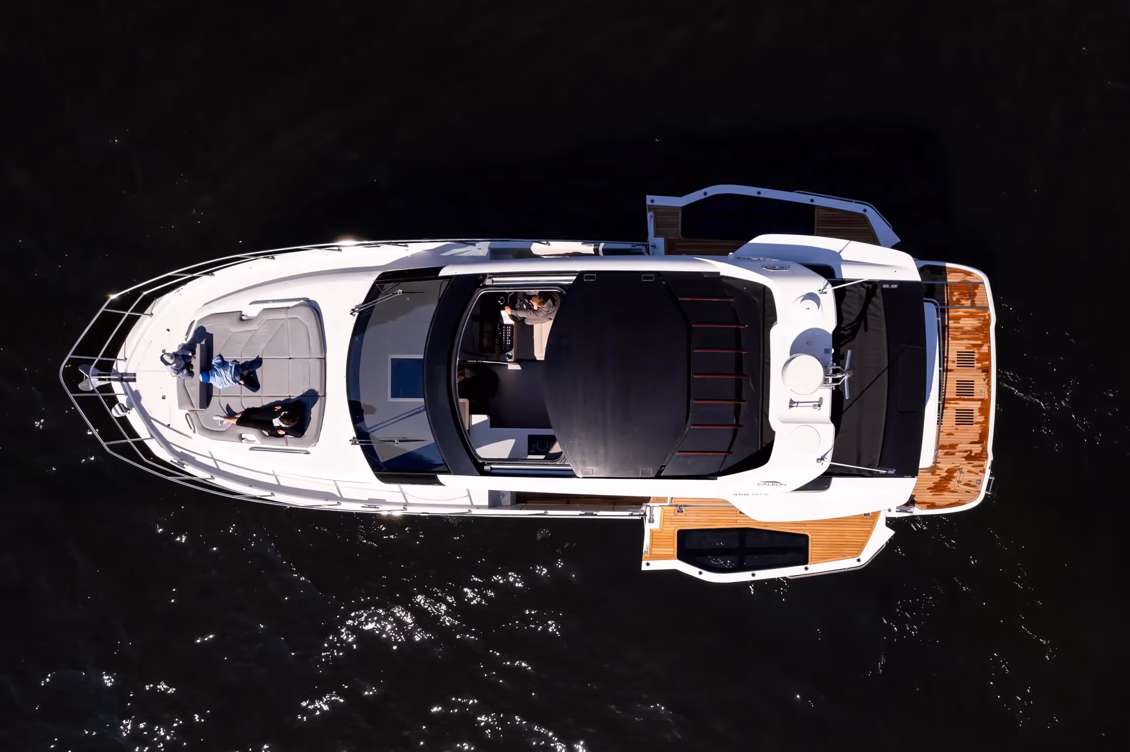 Galeon 450 HTC — photo 5