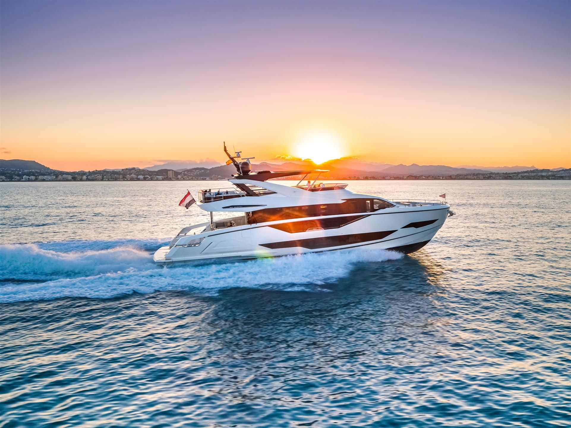 Sunseeker 90 Ocean — photo 4