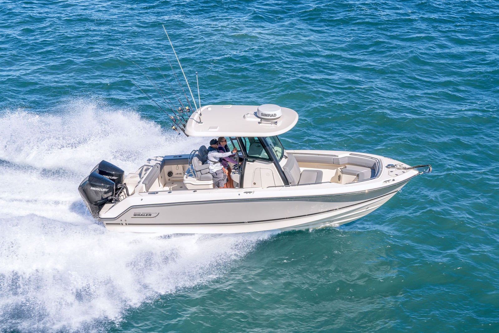 Boston Whaler 250 Outrage — photo 2