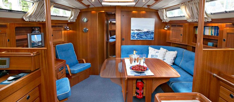 Hallberg-Rassy 48 Mk I — photo 2