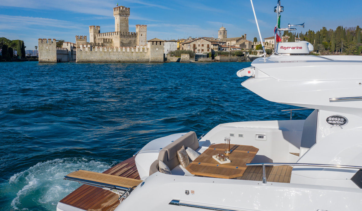 Sessa Marine C42 — photo 3
