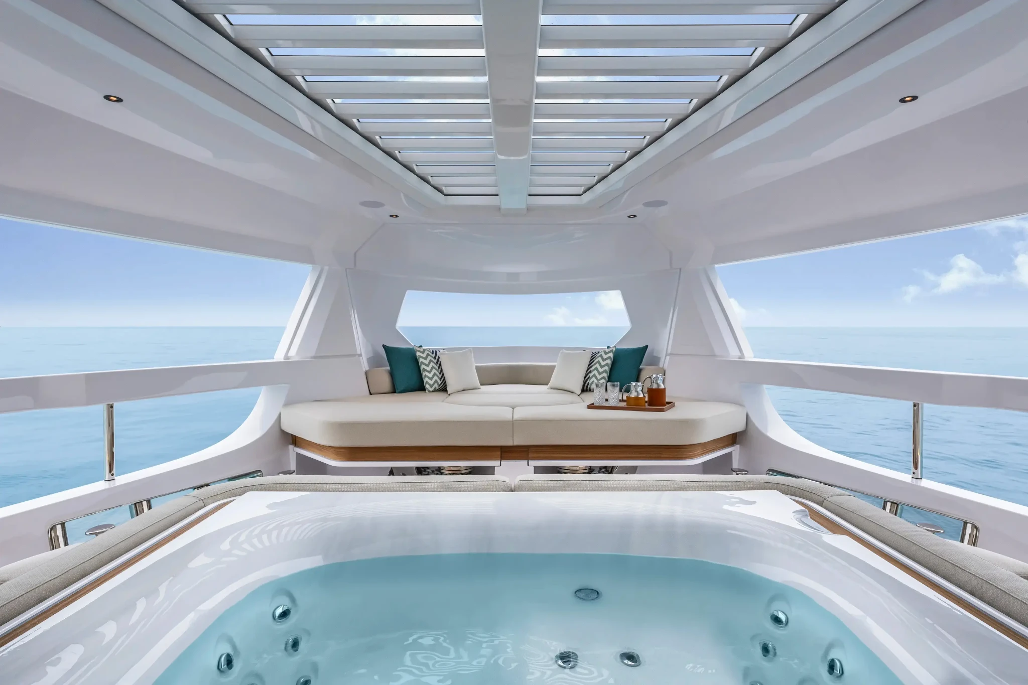 Ferretti Yachts INFYNITO 90 — photo 3