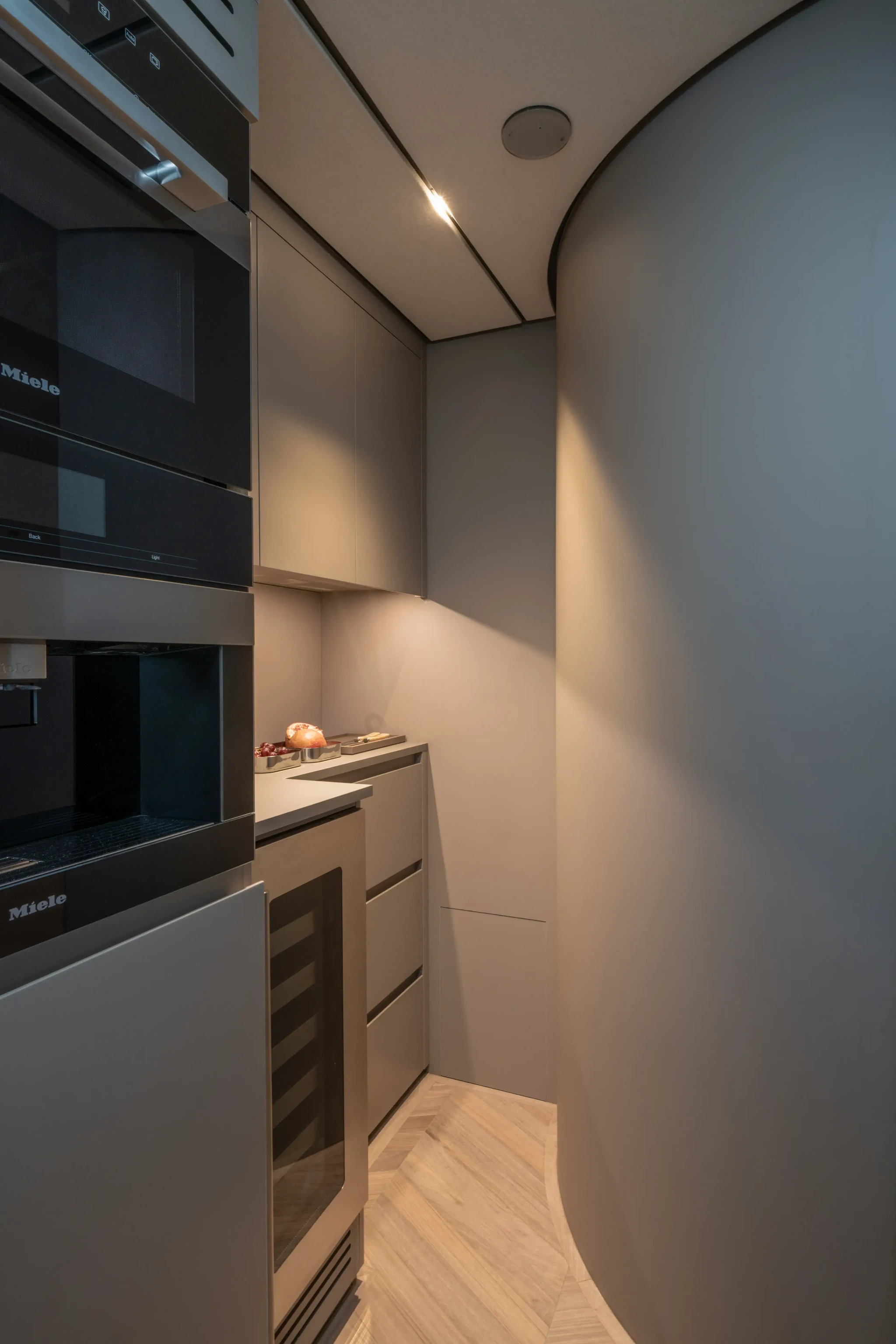 Ferretti Yachts INFYNITO 90 — photo 10