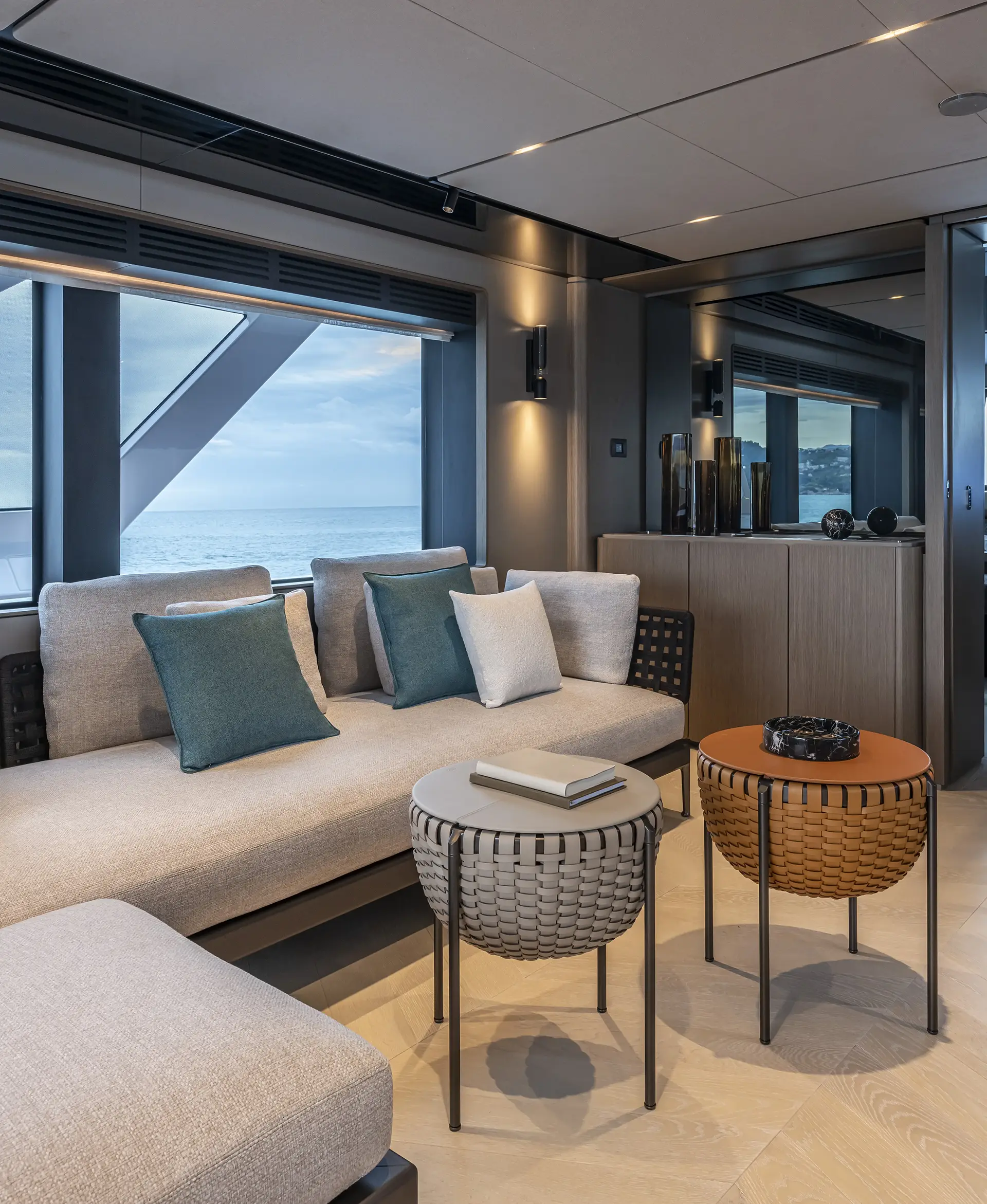 Ferretti Yachts INFYNITO 90 — photo 9