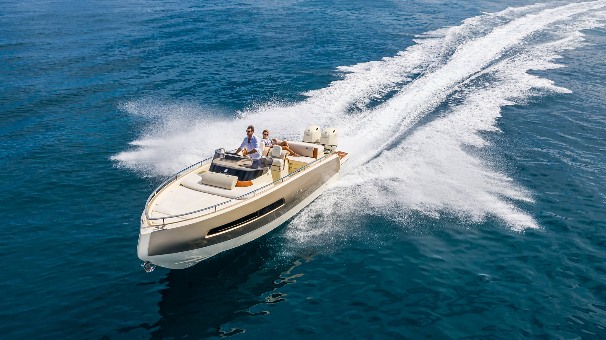 Invictus Yacht GT280S