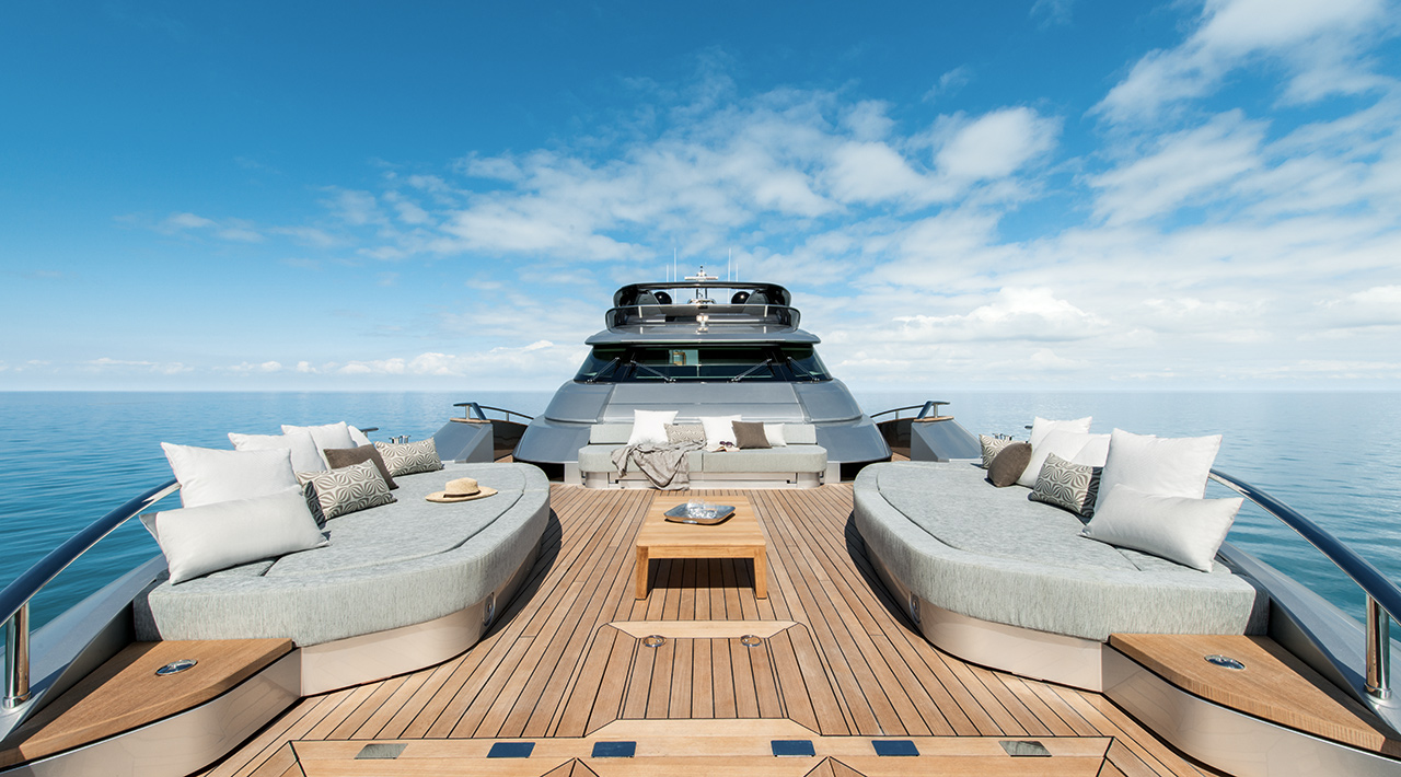 Monte Carlo Yachts MCY 105 — photo 7