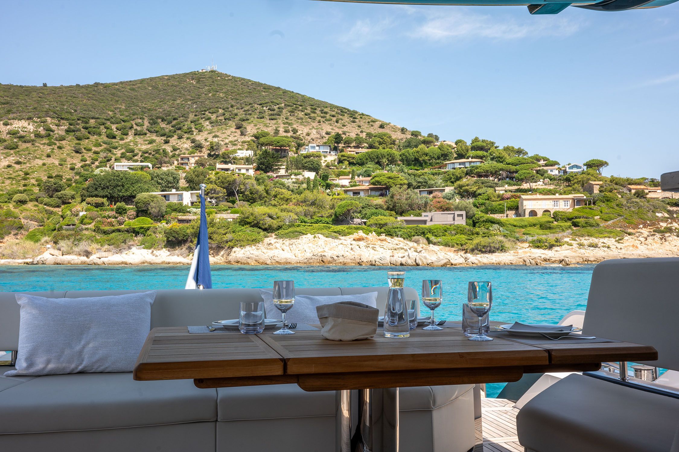 Sunseeker Predator 65 — photo 3