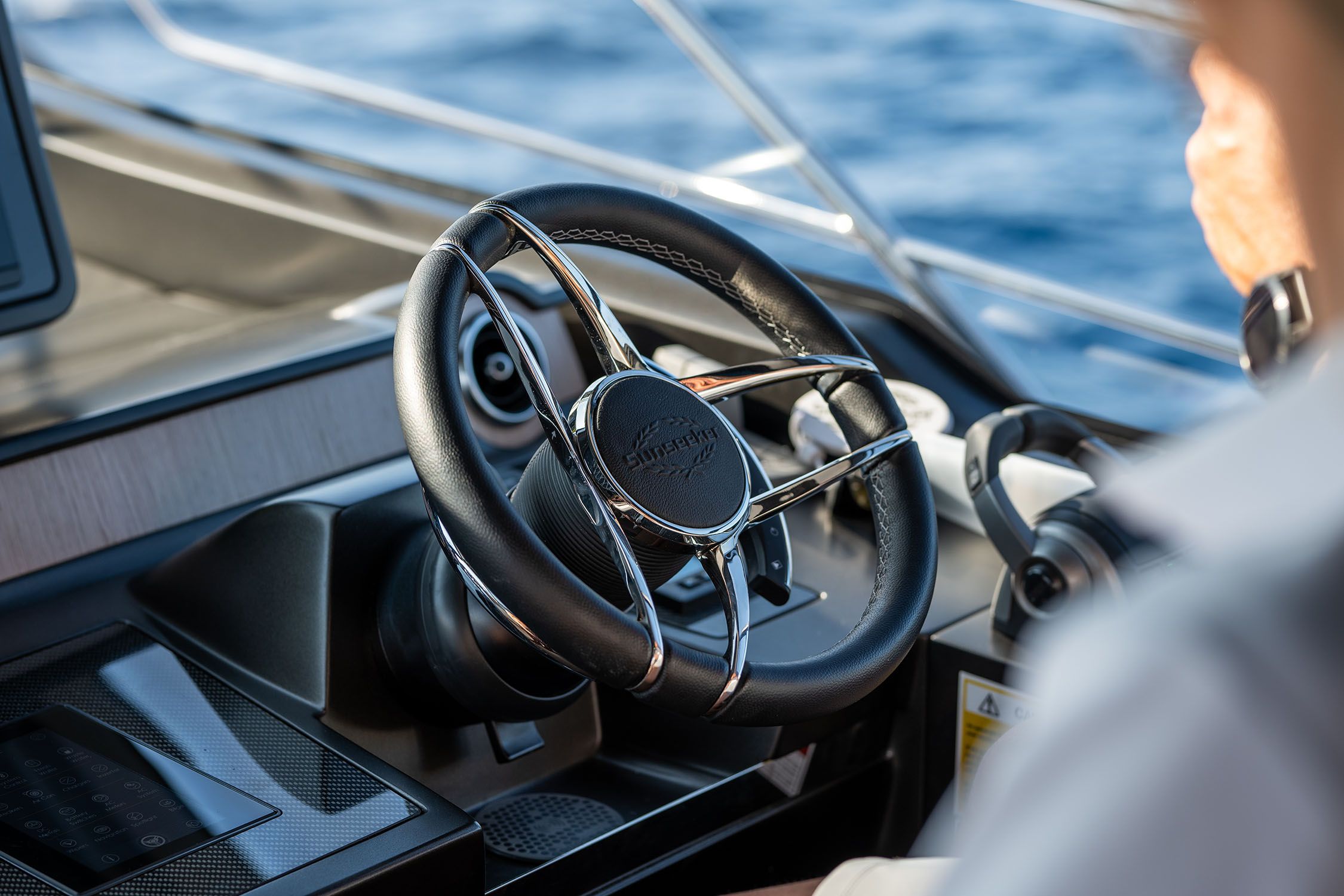 Sunseeker Predator 65 — photo 7