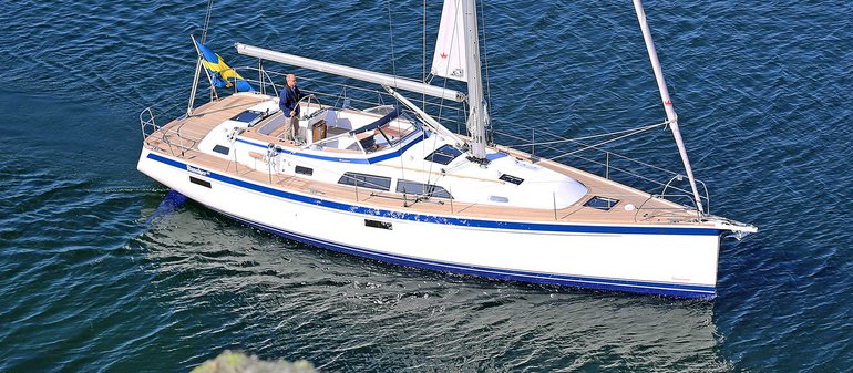 Hallberg-Rassy 44 — Foto 4