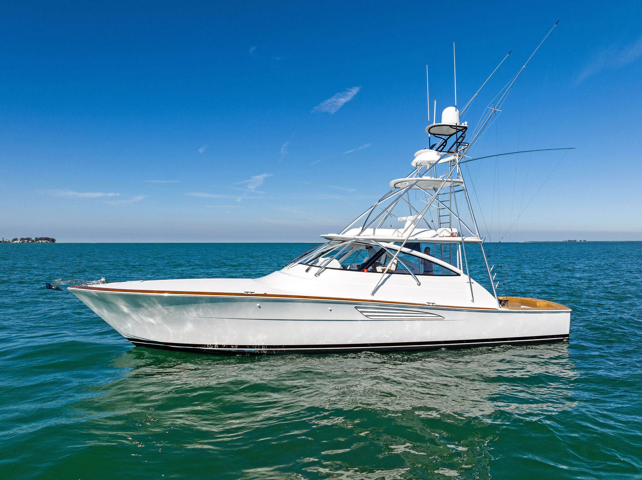 Viking Yachts 54 Open Express — photo 5