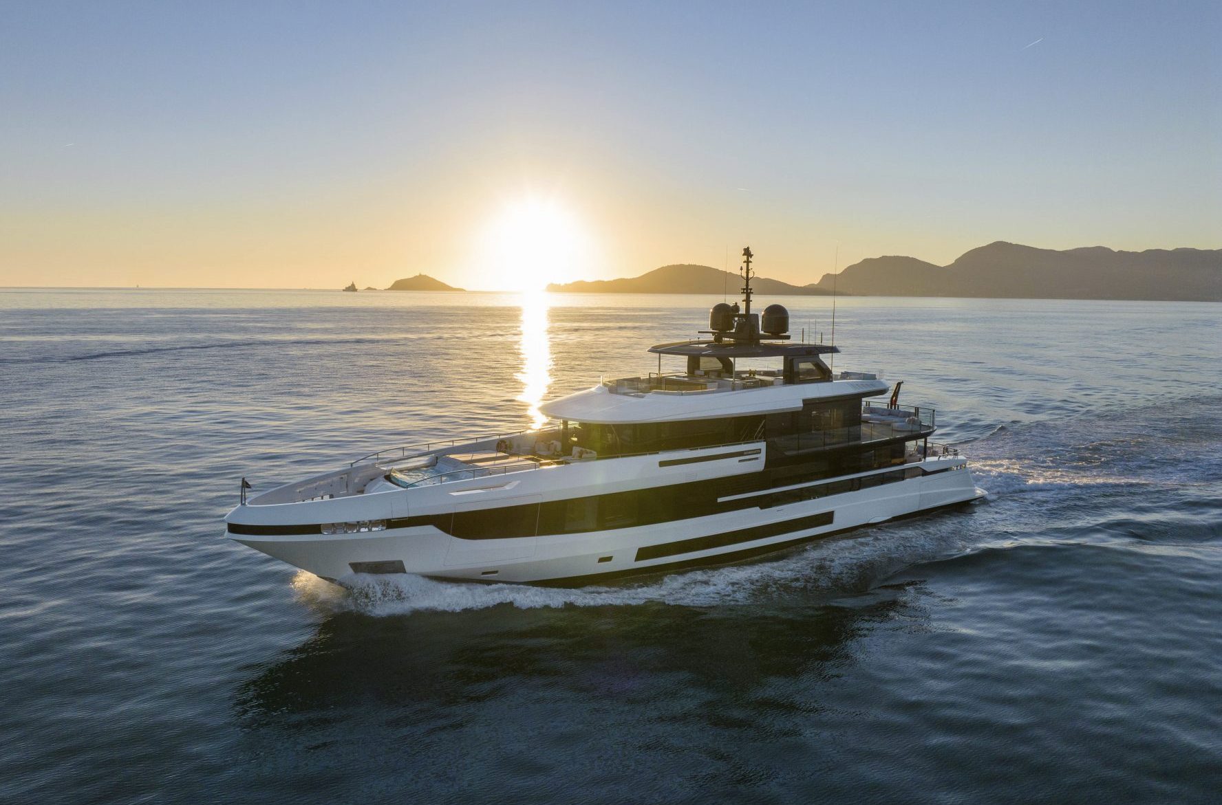 Mangusta Oceano 44
