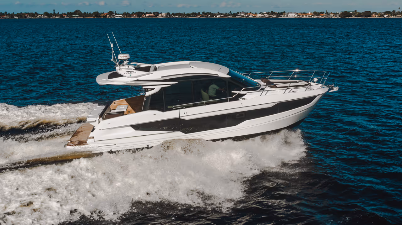 Galeon 410 HTC — photo 6