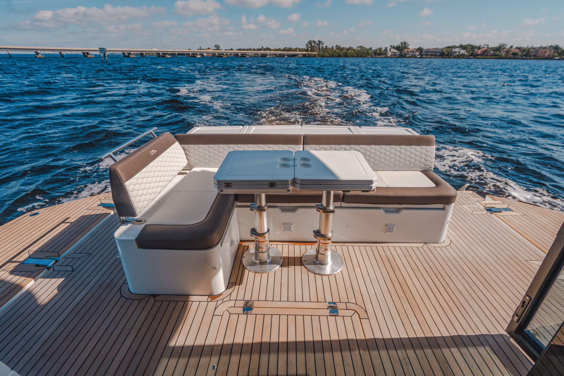 Galeon 410 HTC — photo 7