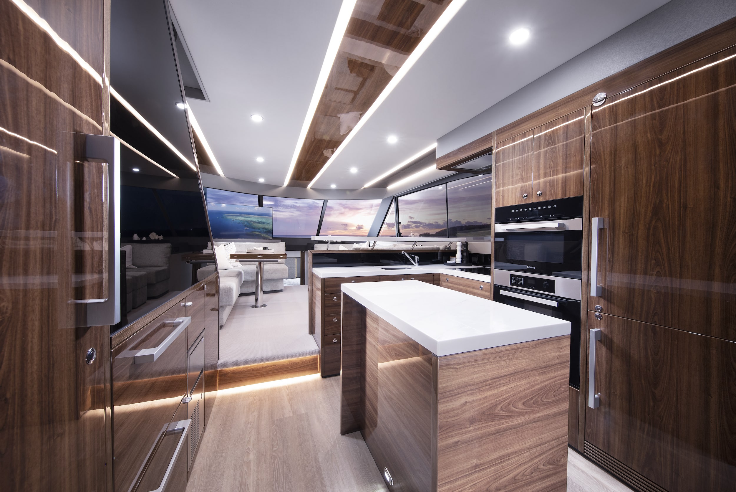 Maritimo M60 — photo 7