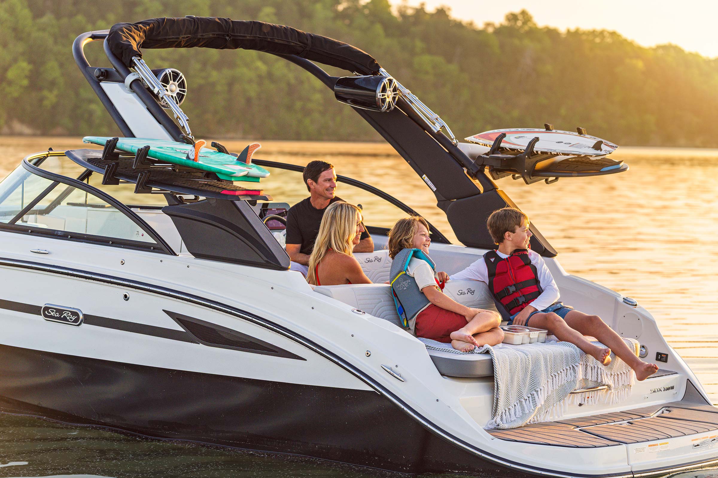 Sea Ray SDX 230 Surf — photo 2