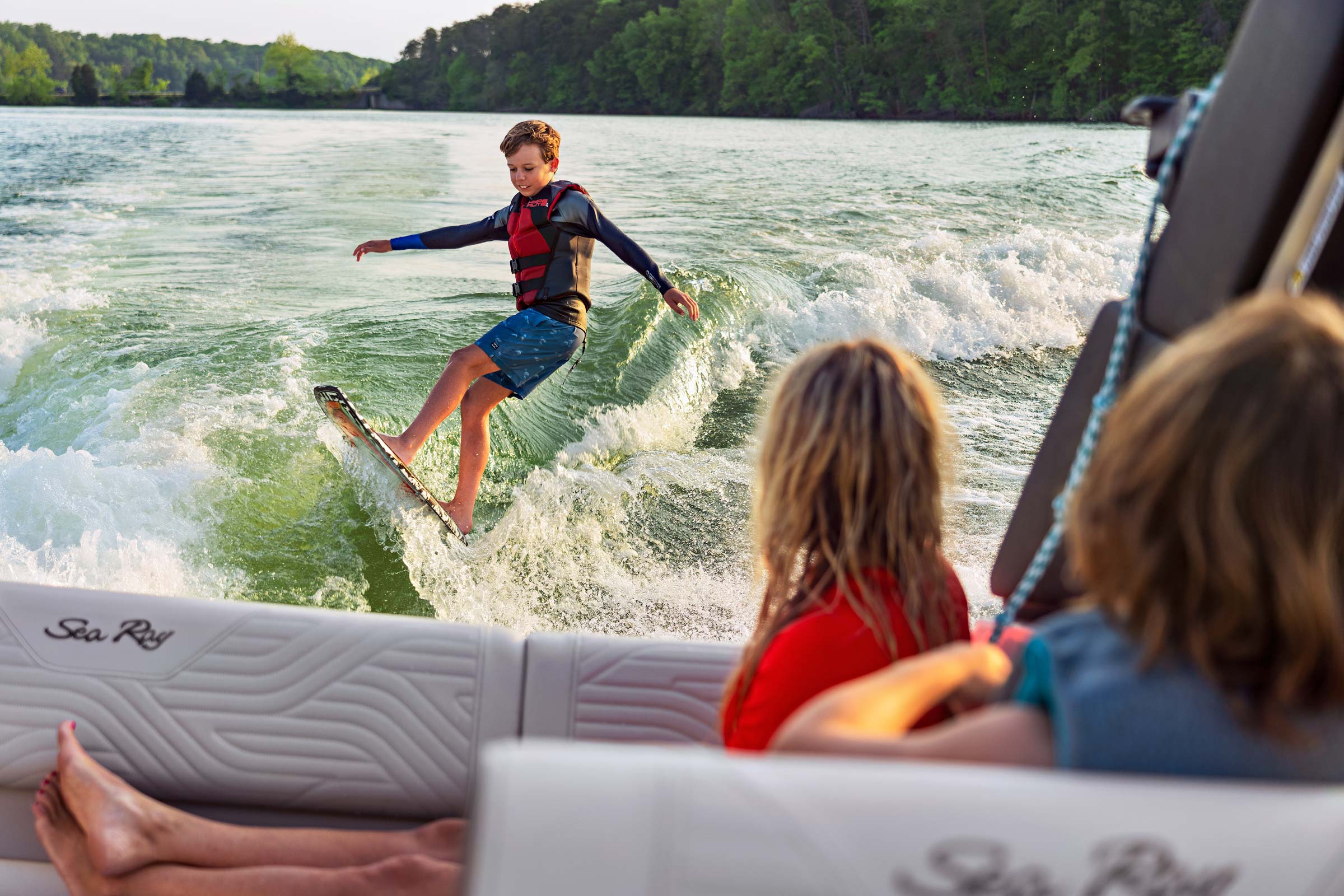 Sea Ray SDX 230 Surf — photo 4