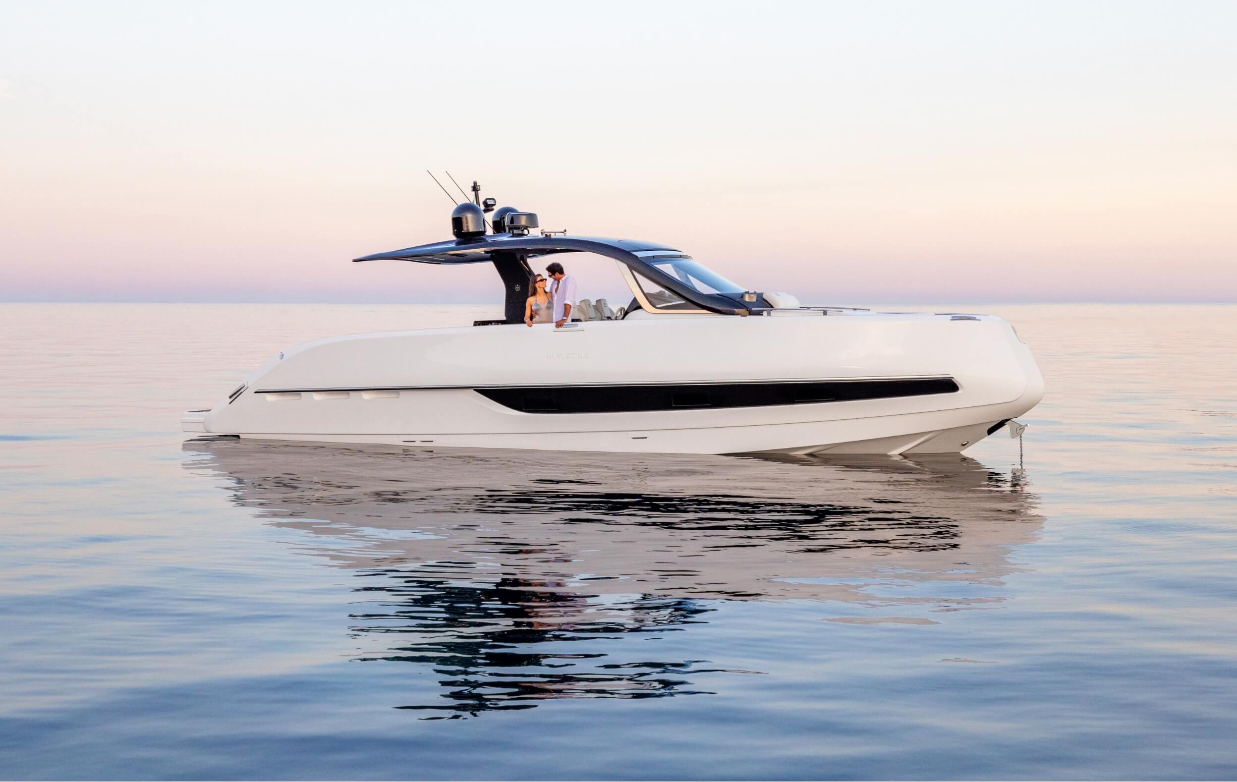 Invictus Yacht TT420 — photo 7