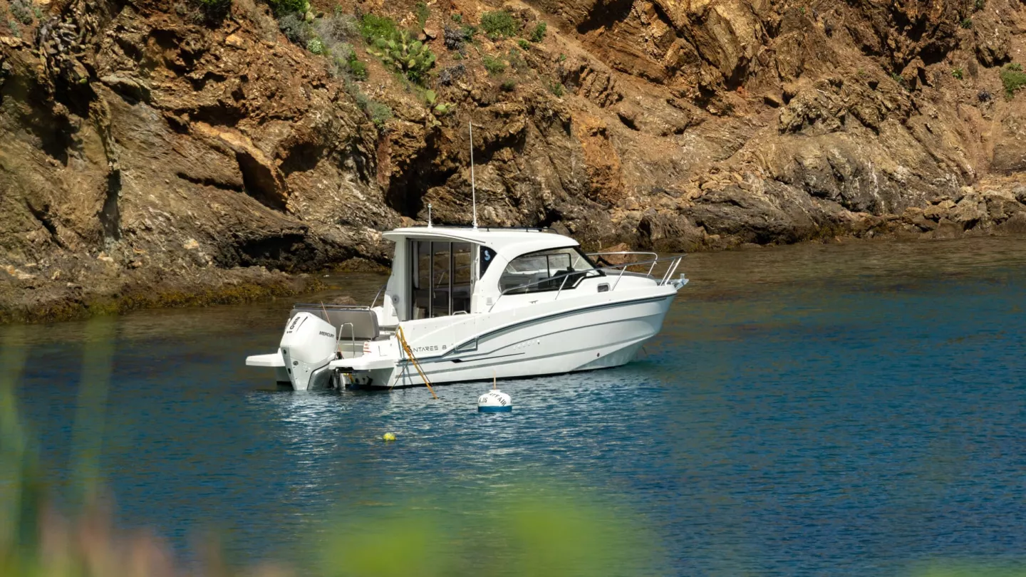 Beneteau Antares 8 — photo 8