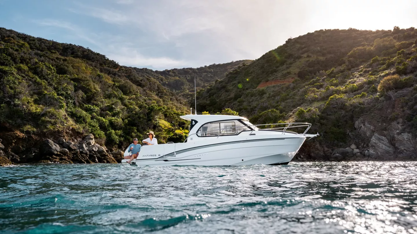 Beneteau Antares 8 — photo 3