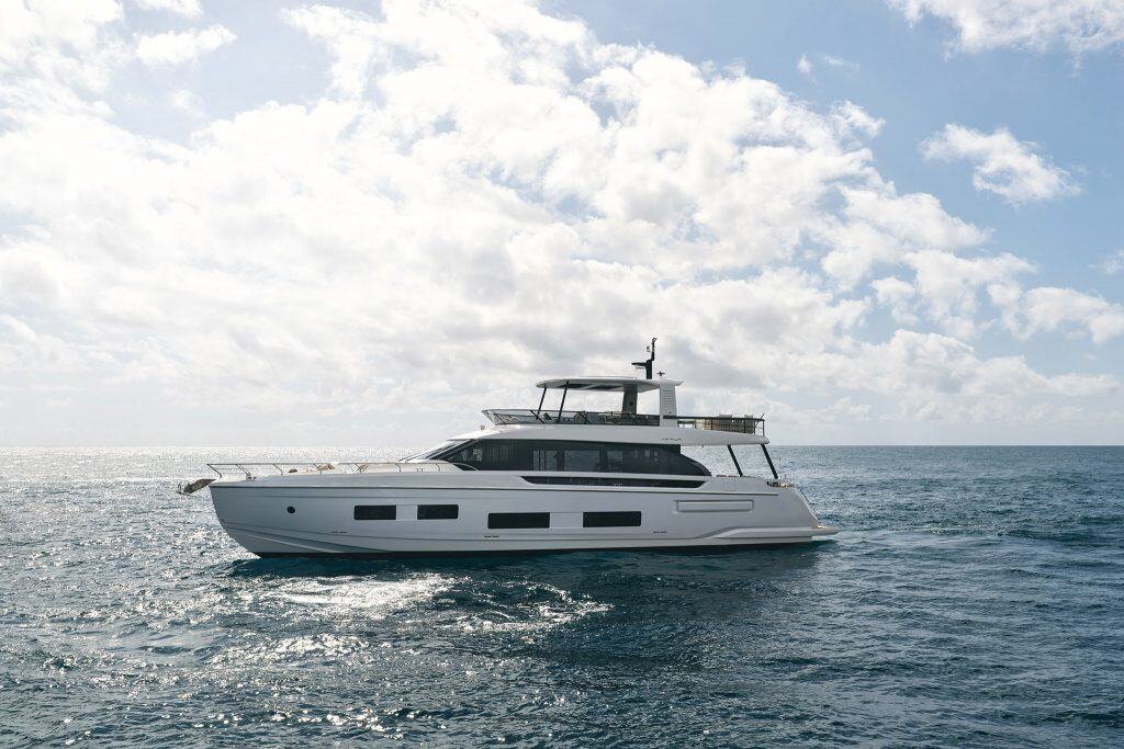 Azimut Fly 82 — photo 2