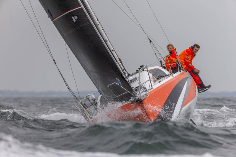 Jeanneau Sun Fast 3300 — foto 6