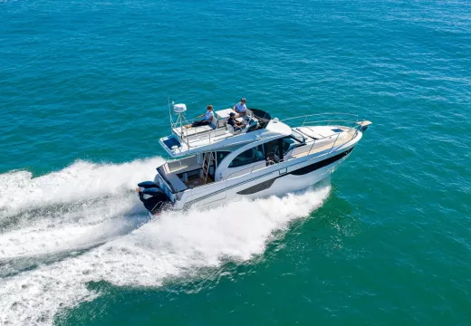 Beneteau Antares 11 Fly