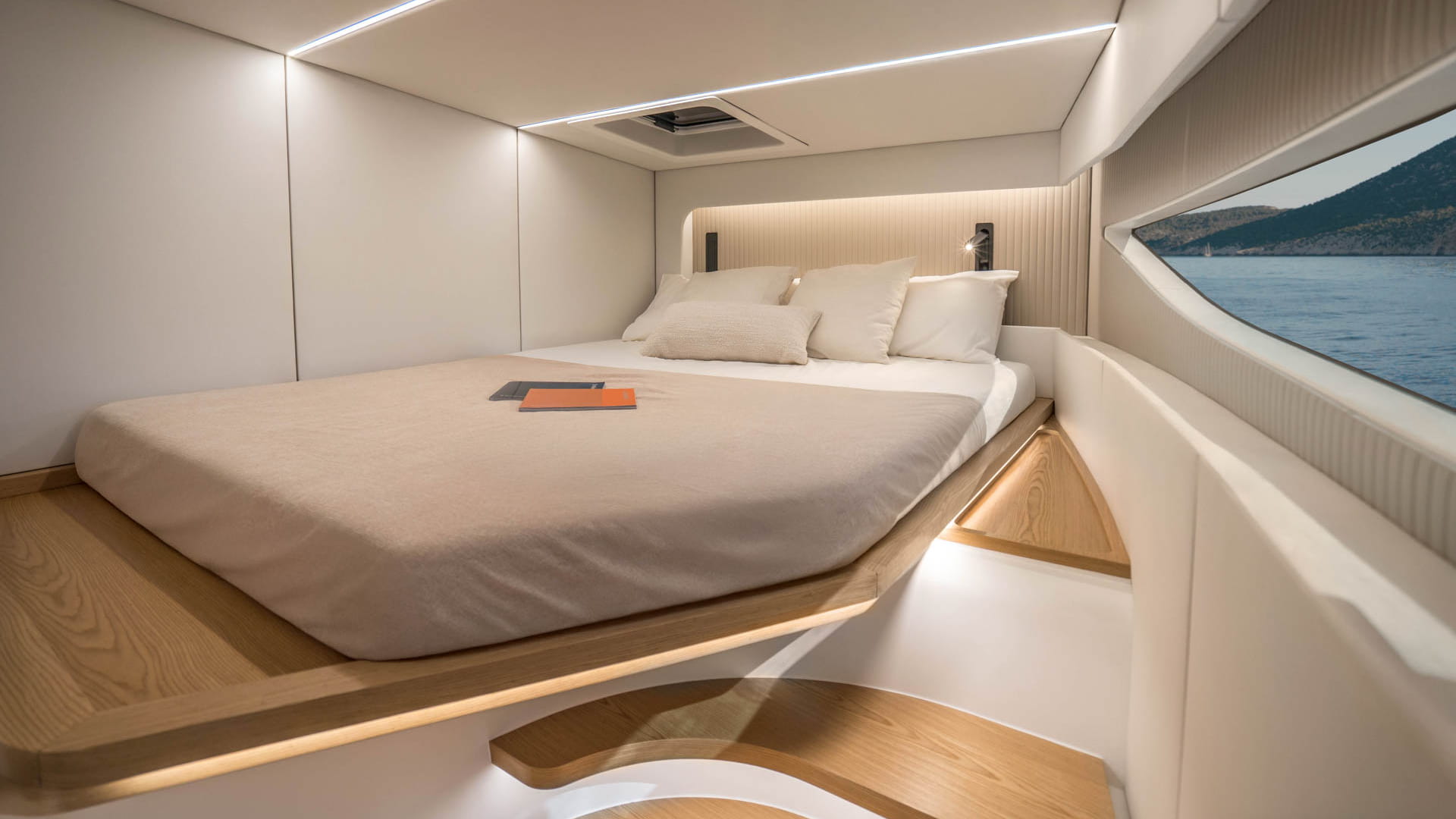 Sunreef Ultima 55 — photo 10