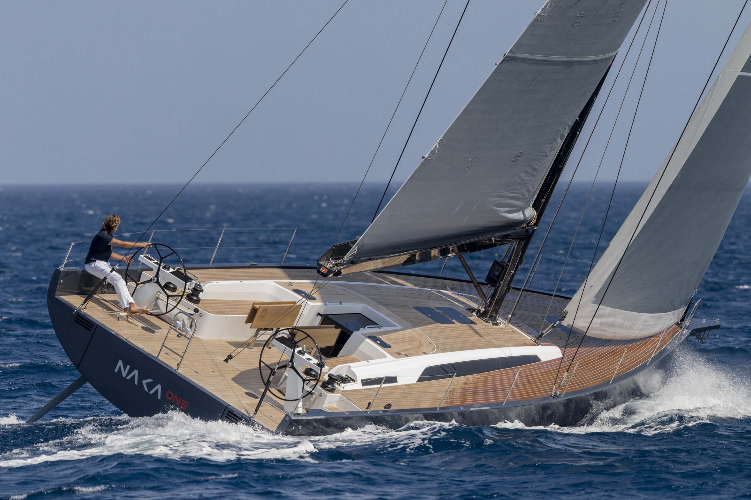 Solaris 50 — photo 2