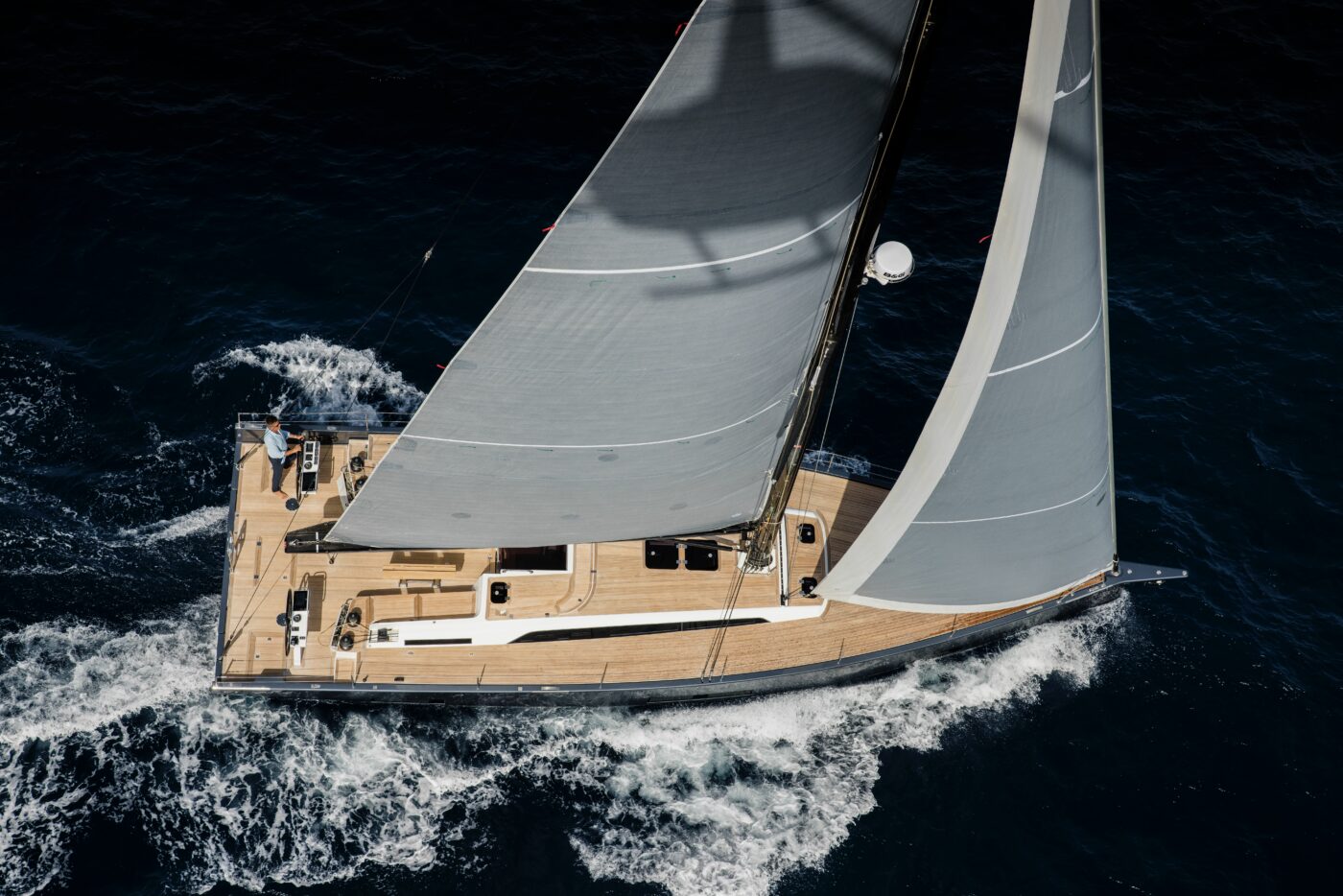 Solaris 50 — photo 3