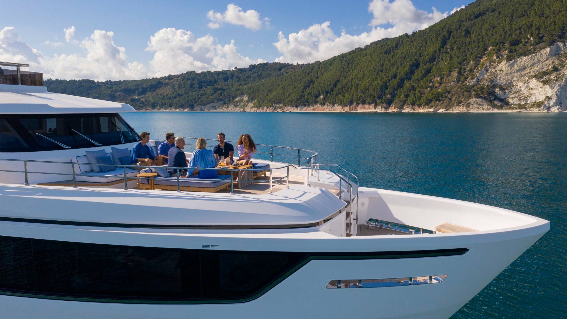 Custom Line Navetta 30 — photo 9