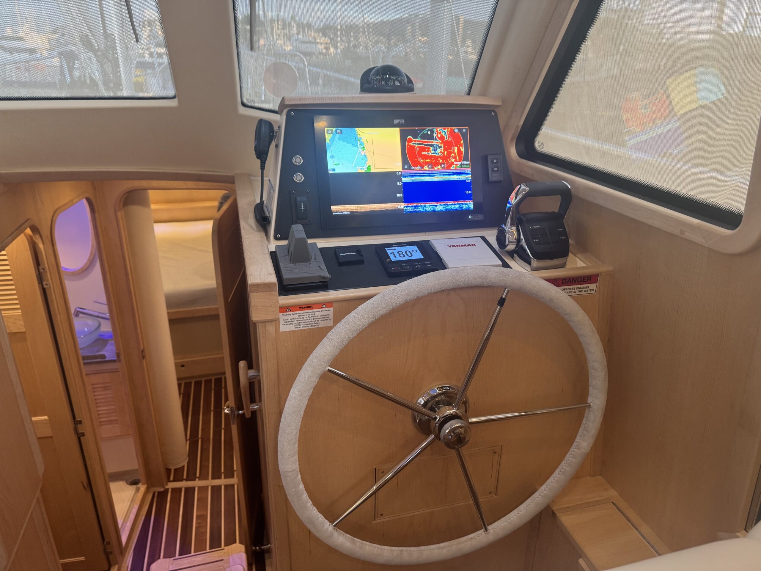Island Packet Yachts 42 Motor Sailer