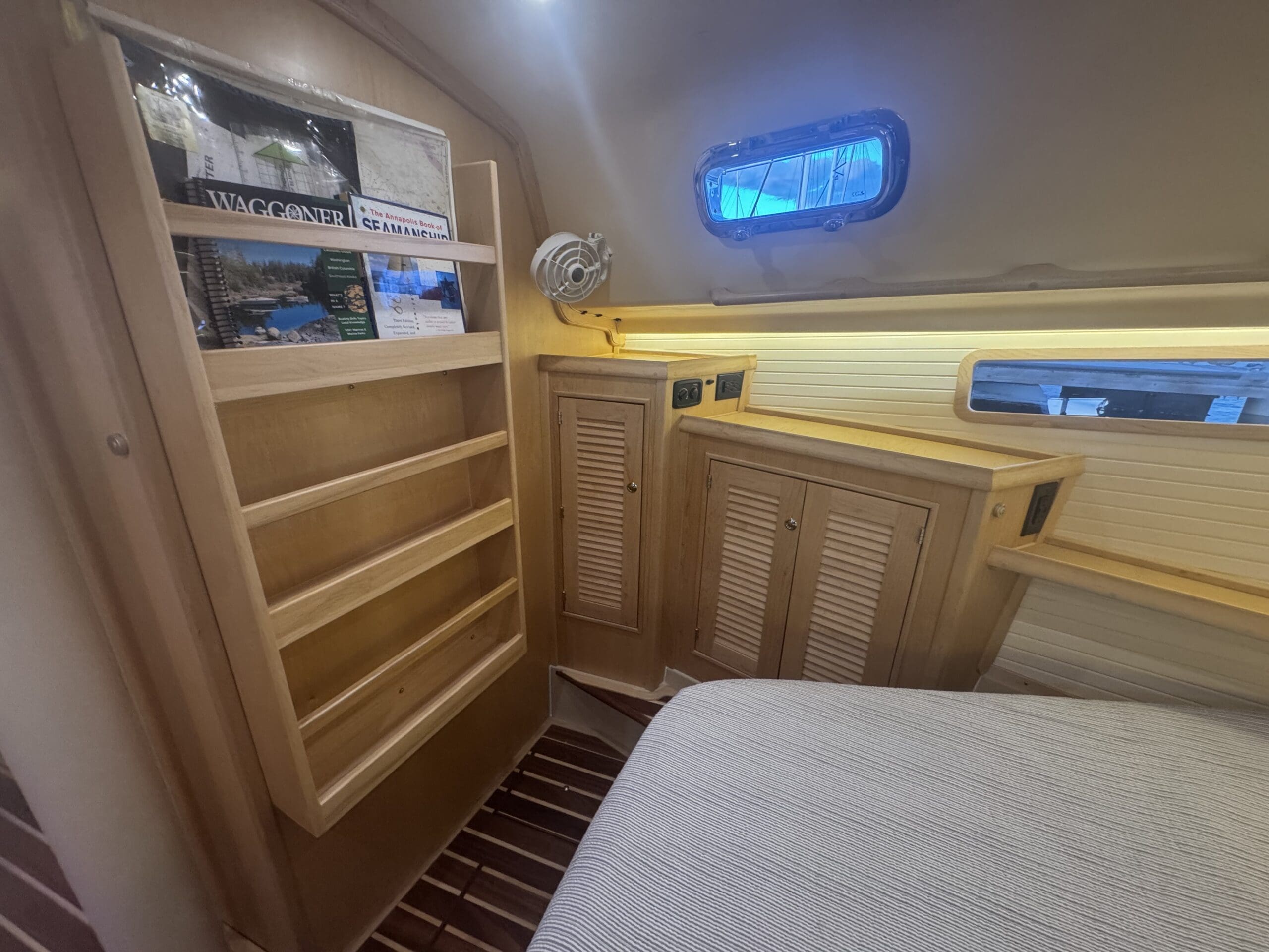 Island Packet Yachts 42 Motor Sailer — Foto 7